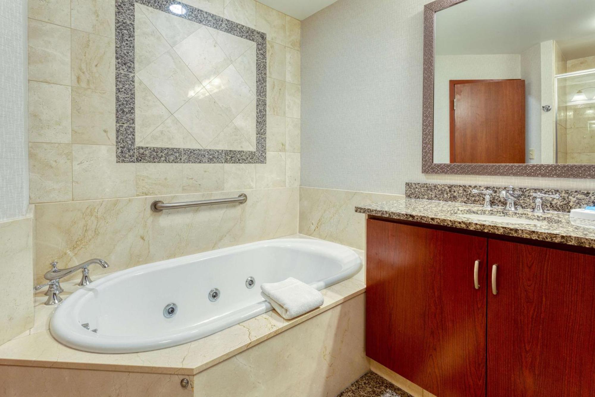 Drury Plaza Hotel St. Louis Chesterfield Εξωτερικό φωτογραφία
